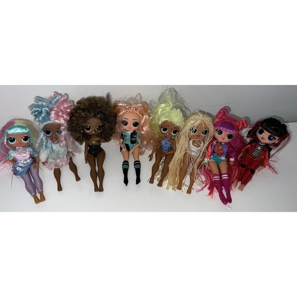 (32/b53)LOL Surprise OMG Doll Lot of 8Dolls With Clothes